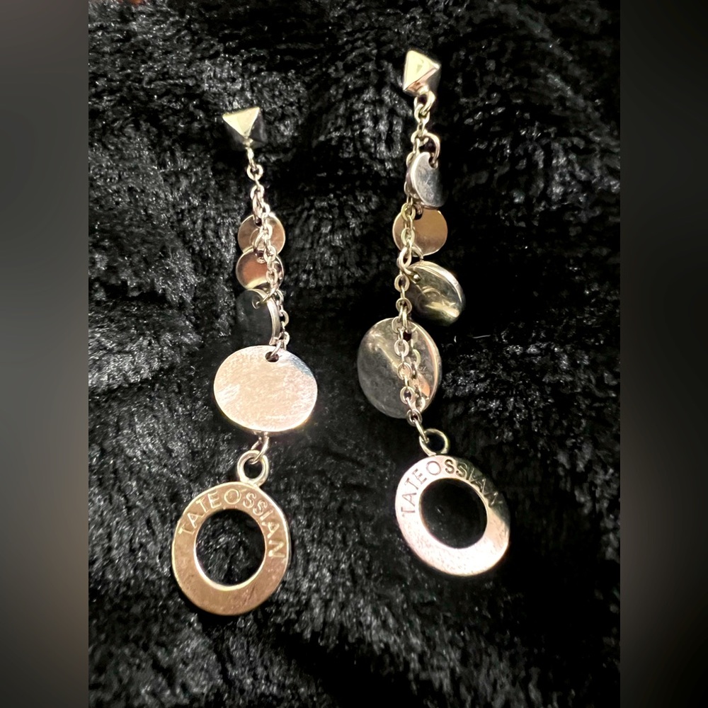 TATEOSSIAN EAR RING